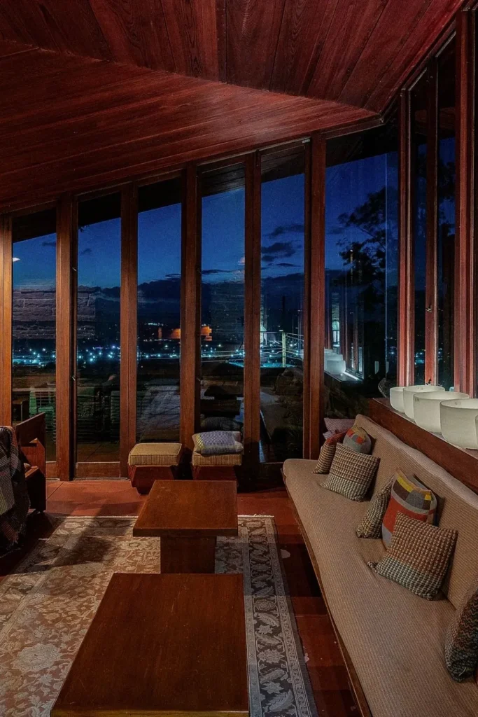 frank lloyd wright tennessee shavin house sale first time