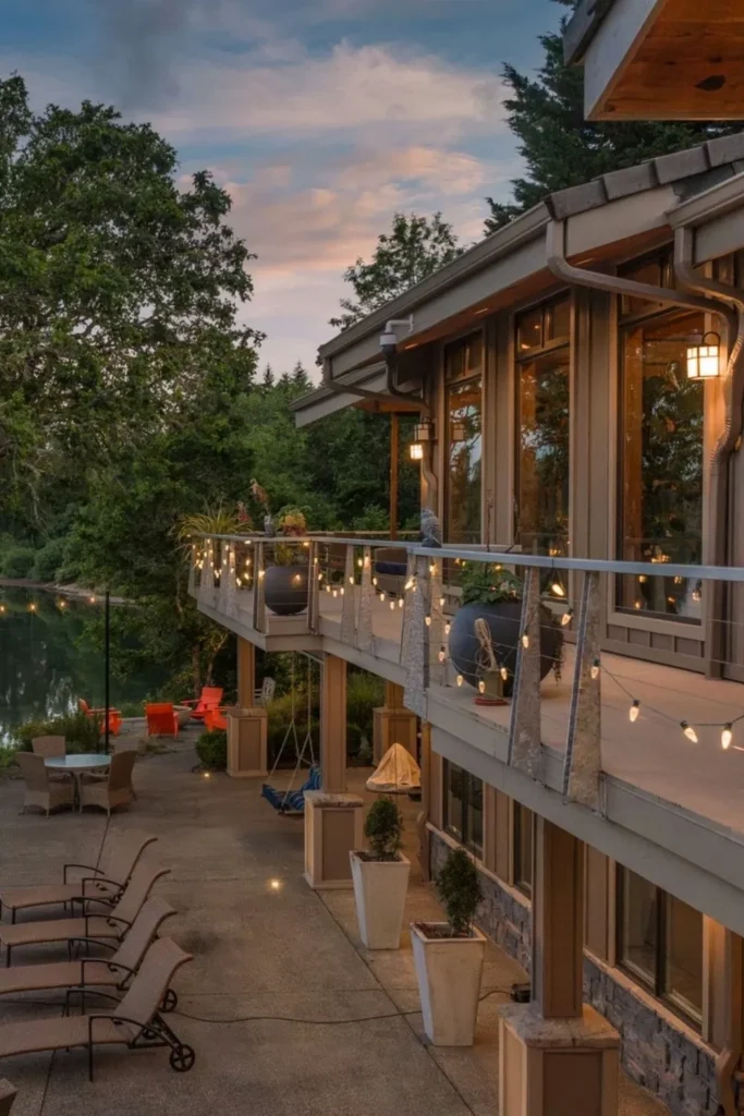 oregon house million bruce willis bandits market