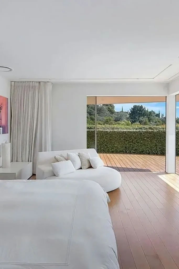 orlando bloom beverly hills home rental price upgrades