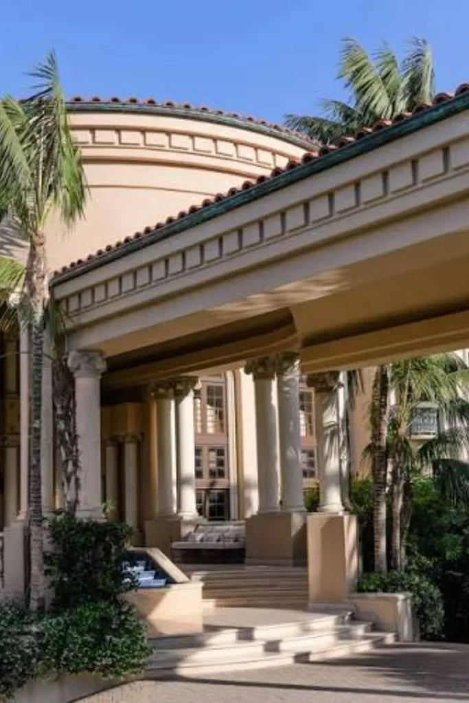 the oc austin powers malibu mansion lists